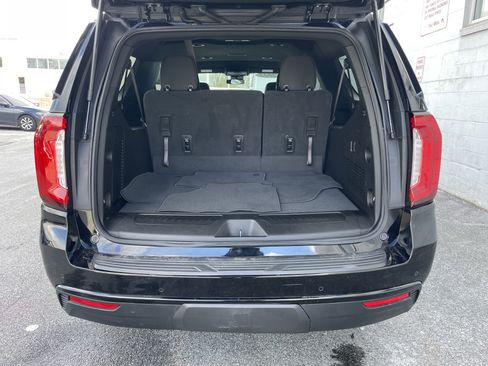 Used 2023 GMC Yukon XL SLE w/ Gmc Pro Safety Plus Package image 38