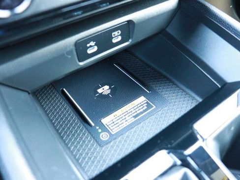 Used 2025 Honda Accord Sport image 17