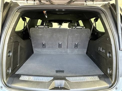 Certified 2025 Chevrolet Suburban Premier AWD/4WD image 34