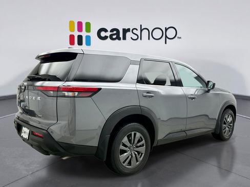 Used 2024 Nissan Pathfinder S w/ Cargo Package image 5