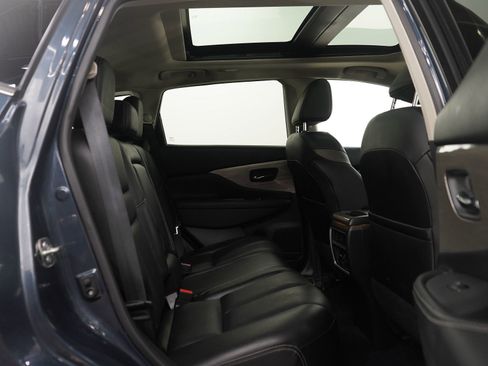 Used 2018 Nissan Murano Platinum image 12