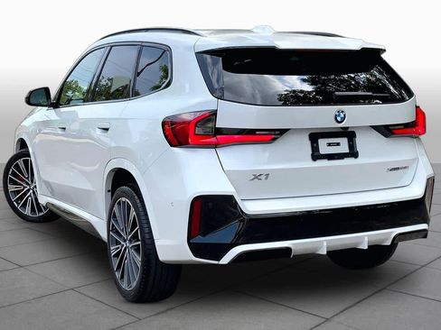 Used 2024 BMW X1 xDrive28i w/ M Sport Package AWD/4WD image 12