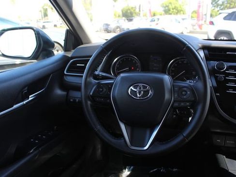 Used 2020 Toyota Camry SE FWD image 39