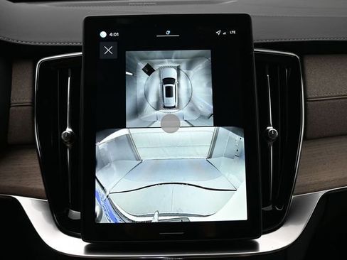 New 2026 Volvo XC90 B6 Ultra w/ Protection Package image 22