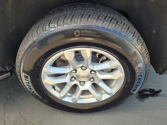 Used 2025 Chevrolet Tahoe LT AWD/4WD image 25