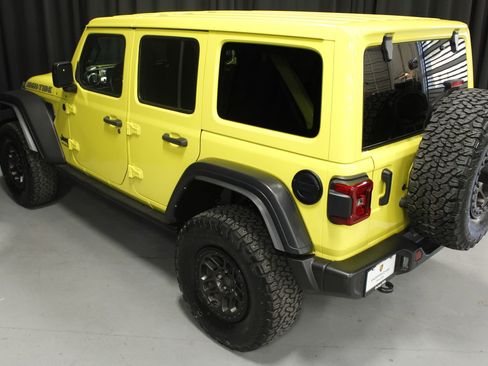 Used 2022 Jeep Wrangler Unlimited Sport image 14
