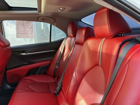 Used 2022 Toyota Camry XSE image 23