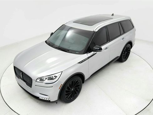 Used 2021 Lincoln Aviator Reserve w/ Equipment Group 201A image 13