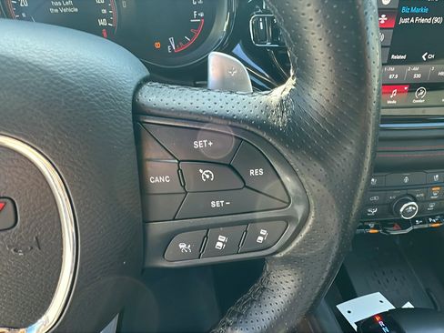 Used 2025 Dodge Durango R/T image 33