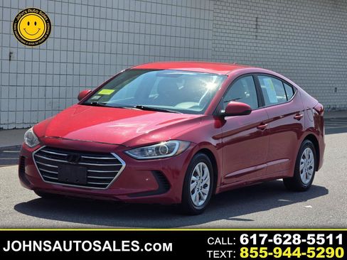 Used 2017 Hyundai Elantra SE FWD image 1