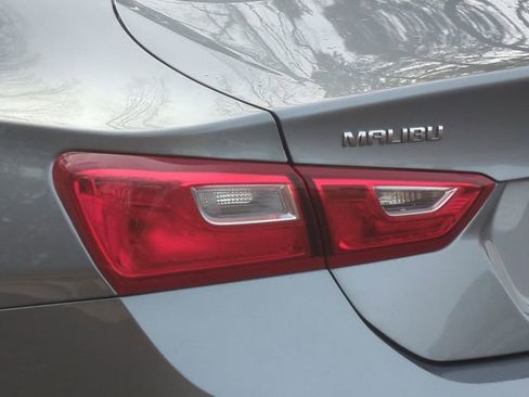 Used 2024 Chevrolet Malibu LT image 21