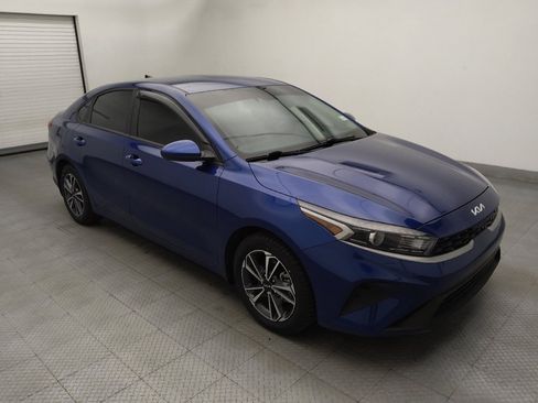Used 2022 Kia Forte LXS FWD image 11