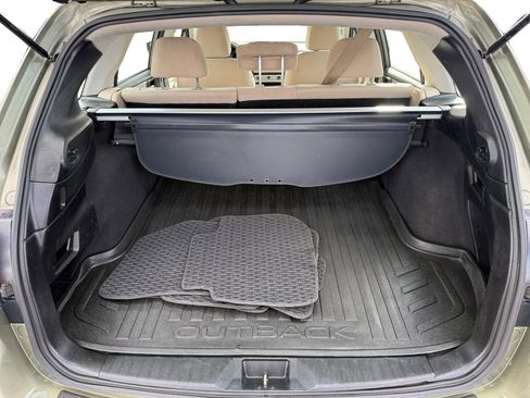 Used 2016 Subaru Outback 2.5i image 17