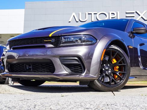 Used 2022 Dodge Charger Scat Pack image 2