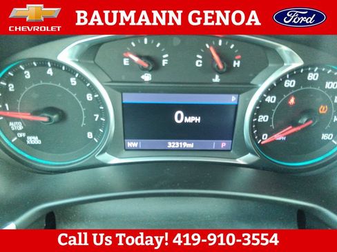 Used 2019 Chevrolet Equinox Premier w/ LPO, Floor Liner Package FWD image 18