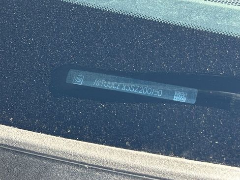 Used 2025 GMC Sierra 1500 Elevation image 33