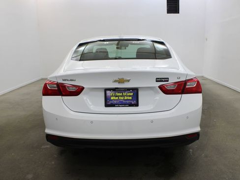 Used 2024 Chevrolet Malibu LT image 4