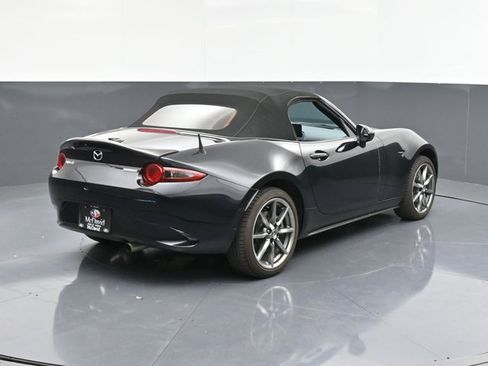 Used 2023 MAZDA MX-5 Miata Grand Touring w/ Weather Package image 7