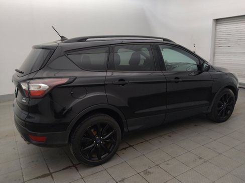 Used 2018 Ford Escape SE w/ SE Sport Appearance Package FWD image 10