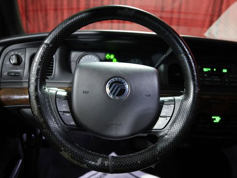 Used 2008 Mercury Grand Marquis LS image 16