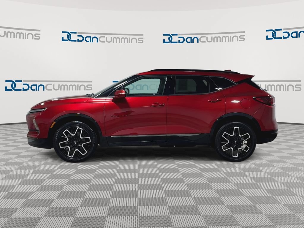 Used 2023 Chevrolet Blazer RS w/ Driver Confidence II Package FWD image 5