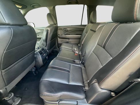 Certified 2022 Honda Pilot TrailSport image 24