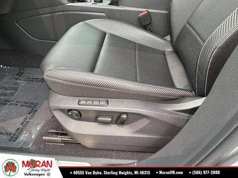 Used 2023 Volkswagen Atlas Cross Sport SEL AWD/4WD image 21