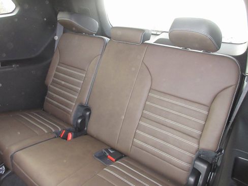 New 2026 GMC Acadia Denali Ultimate image 15