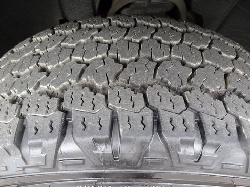 Used 2016 GMC Sierra 1500 SLT w/ SLT Premium Package image 35