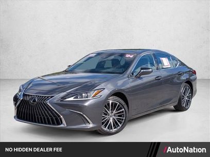 Used 2024 Lexus ES 250 w/ Premium Package