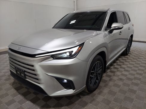 Used 2024 Lexus TX 350 AWD image 1
