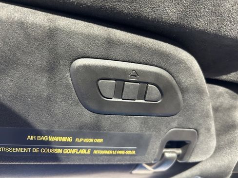 Used 2021 Chevrolet Corvette Stingray Premium Conv w/ Z51 Performance Package image 58