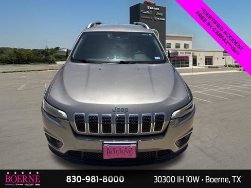 Used 2021 Jeep Cherokee Latitude Lux w/ Comfort/Convenience Group FWD image 6