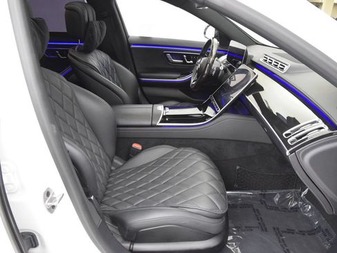 Certified 2023 Mercedes-Benz S 580 4MATIC Sedan image 16
