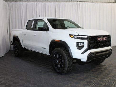 New 2025 GMC Canyon Elevation w/ Convenience Package image 1