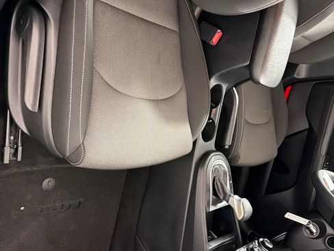 Used 2023 Kia Forte LXS image 24