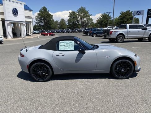 New 2026 MAZDA MX-5 Miata Club w/ Interior Package RWD image 43