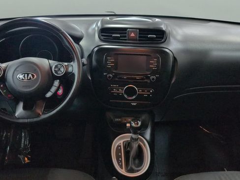 Used 2017 Kia Soul + w/ Designer's Package FWD image 18