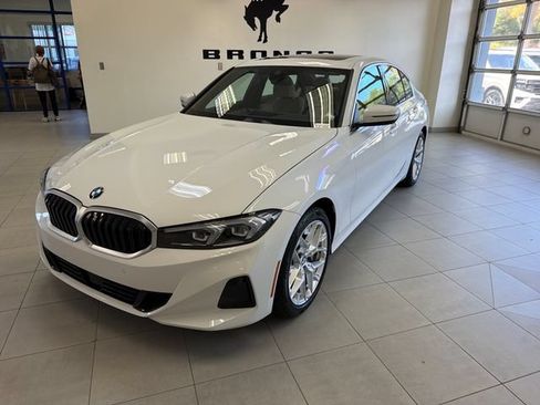 Used 2026 BMW 330i Sedan RWD image 4