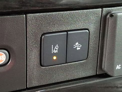 Used 2021 GMC Savana 2500 image 33