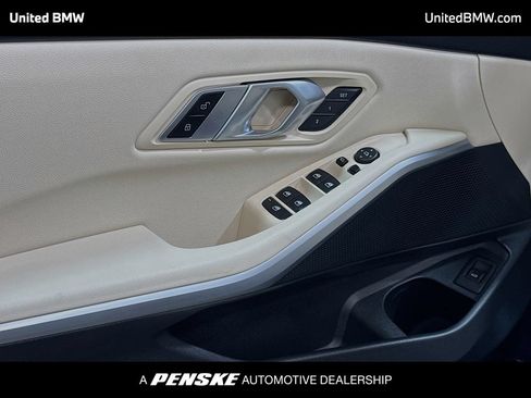 Used 2020 BMW 330i Sedan w/ Premium Package RWD image 3
