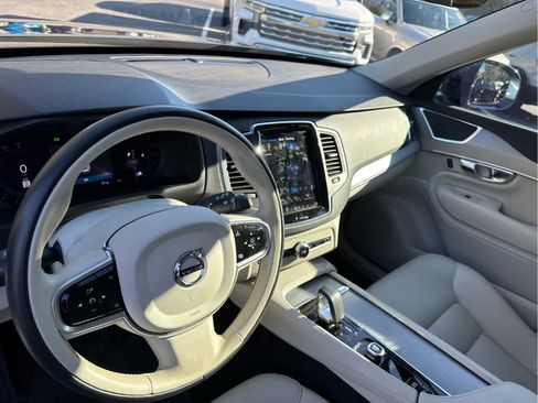 Certified 2023 Volvo XC90 B5 Core w/ Protection Package Premier image 29