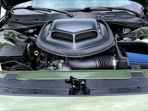 Used 2023 Dodge Challenger R/T w/ Shaker Package RWD image 32