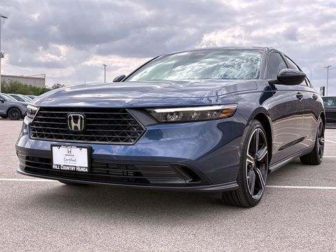 Certified 2026 Honda Accord SE image 11