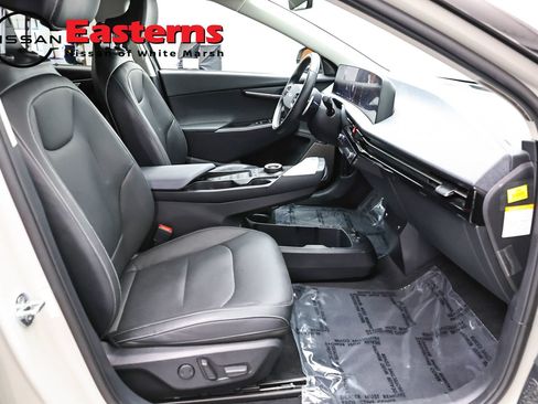 Used 2022 Kia EV6 Wind w/ Wind Technology Package AWD/4WD image 25
