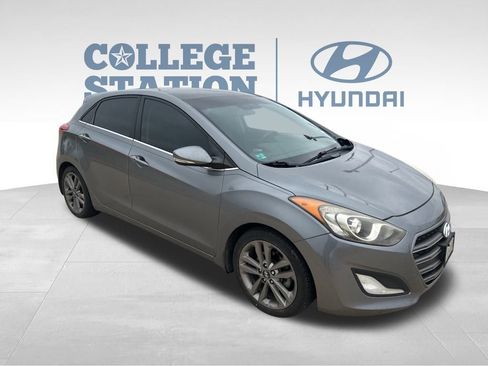 Used 2016 Hyundai Elantra GT w/ Option Group 03 image 3
