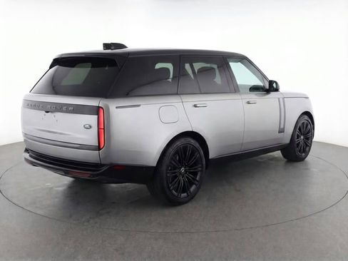 Certified 2023 Land Rover Range Rover Autobiography AWD/4WD image 45