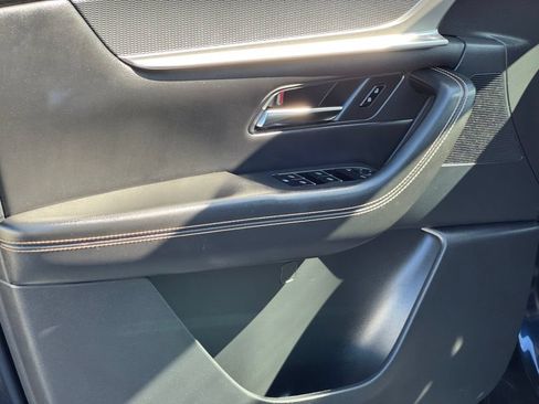 Used 2024 MAZDA CX-90 Plug-In Hybrid w/ Premium Pkg AWD/4WD image 9