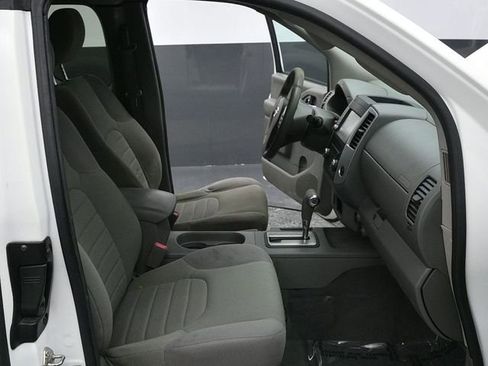 Used 2019 Nissan Frontier S image 9