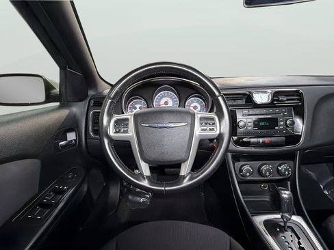 Used 2012 Chrysler 200 Touring image 15